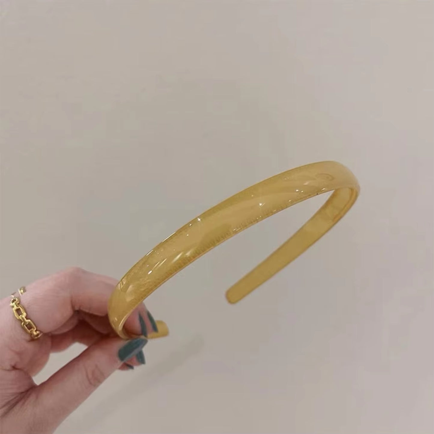 Plastic Translucent Hair Band